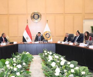 وزير الصناعة يبحث مع الجمعية المصرية للاستثمار المباشر سبل التعاون في مجالات الاستثمار الصناعي