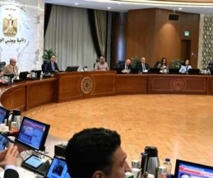 الحكومة تزف بشرى للمعلمين.. تعيين 43 ألف معلم دفعة واحدة خلال الفترة المقبلة