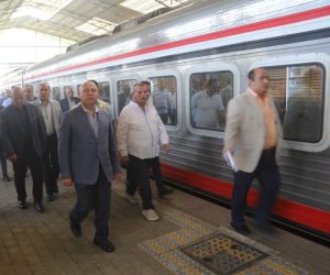وزير النقل يتفقد محطة رمسيس لمتابعة استعدادات السكك الحديدية مع بداية العام الدراسي الجديد