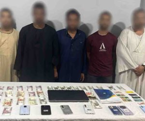 ضبط تشكيل عصابى للنصب على المواطنين بزعم قدرتهم على العلاج الروحانى فى أسيوط