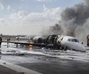 احتراق طائرة في مطار «مصراتة» وليبيا تغلق المجال الجوي (تفاصيل)