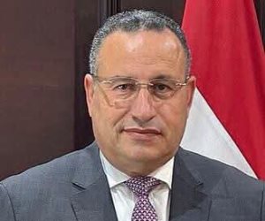 وزير التعليم العالي يشكل اللجنة العليا لمعرض القاهرة للكتاب 2027.. 24 شخصية وخبيرا في الفكر والنشر والإعلام
