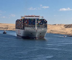 قناة السويس تشهد العبور الأول لسفينة الحاويات OOCL PORTUGAL ضمن قافلة الشمال