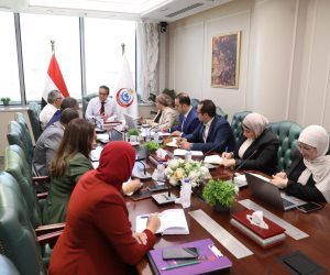وزير الصحة يبحث الخطة الاستثمارية لأمانة المراكز الطبية المتخصصة ويشدد على تسريع تجهيز وحدات زراعة النخاع