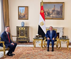 الرئيس السيسي يبحث مع مدير وكالة الاستخبارات المركزية الأمريكية تطورات الأوضاع في الشرق الأوسط
