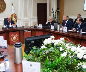 وزير العمل : تطوير نشاط المركز القومي لدراسات السلامة والصحة المهنية وتأمين بيئة العمل