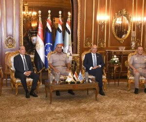 تعميقاً لعلاقات الشراكة الإستراتيجية.. مصر تستضيف الإجتماع الثلاثى السادس لوزراء دفاع مصر واليونان وقبرص