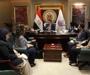 الدكتور خالد عبدالغفار يستقبل سفيرة مصر لدى سنغافورة لبحث آفاق التعاون الصحي بين البلدين