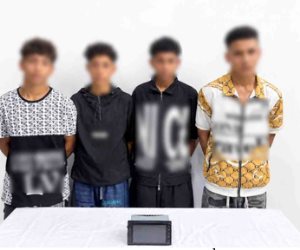 كشف ملابسات تضرر مالك شركة من تحطيم زجاج سيارته وسرقة بعض محتوياتها بمدينة نصر