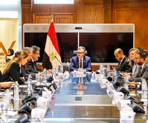 خلال لقائه قيادات مؤسسة «ستاندرد آند بورز».. وزير التخطيط والتنمية الاقتصادية: الاقتصاد المصري يستعيد مسار النمو القوي بـ5.1%