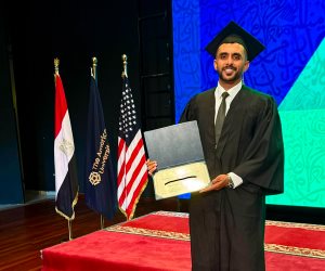 محمد أسعد يحصل على دبلومة الإعلام الرقمي بالجامعة الأمريكية بالقاهرة.. صور