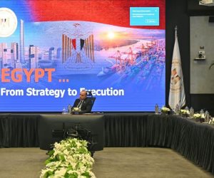 وزير الاستثمار والتجارة الخارجية يستعرض رؤية مصر لتعزيز تنافسية الاقتصاد وجذب الاستثمارات