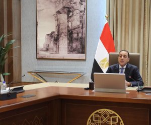 رئيس الوزراء يلتقي وزير الشباب والرياضة لبحث محاور الجلسة المخصصة للقطاع