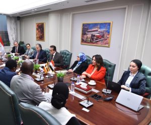 وزير الصحة يستقبل نظيره الأوغندي لبحث تعزيز التعاون الصحي بين البلدين