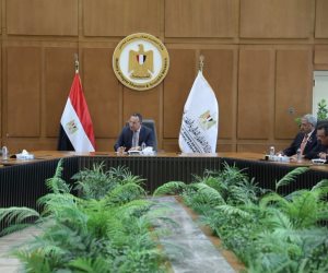 وزير التعليم العالي يبحث مع «فيليبس» دعم الابتكار ونقل التكنولوجيا وتطوير مهارات الطلاب