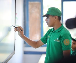 من الفصل إلى مواقع الإنتاج.. طلاب مدارس مستقبل مصر يبدأون رحلة الخبرة العملية من السنة الأولى