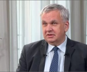 سفير ألمانيا بالقاهرة: مصر ركيزة للاستقرار والعلاقات بين البلدين ممتازة