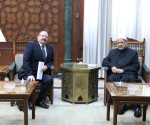 شيخ الأزهر يستقبل سفير سلوفاكيا بالقاهرة لبحث تعزيز التعاون المشترك