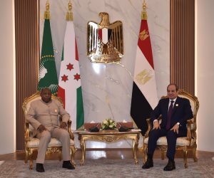 الرئيس السيسي يستقبل رئيس جمهورية بوروندي والرئيس الحالي للاتحاد الأفريقي على هامش فعاليات منتدى "العلمين.. أفريقيا للأعمال"