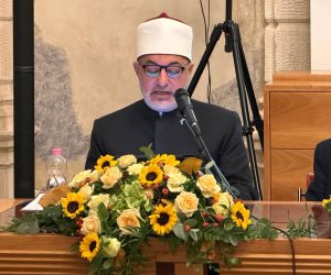 مفتي الجمهورية يؤكد: قيم الرحمة والمحبة والسلام تمثل المظلة الجامعة للمشتركات الإنسانية بين الأديان