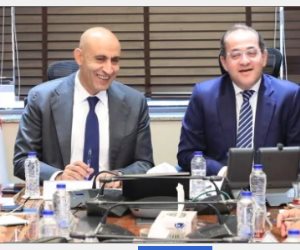 وزيرا المالية والتعليم بعد اجتماعهما : زيادة في مرتبات المعلمين العام الدراسي المقبل
