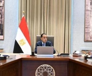 رئيس الوزراء يكلف بتحويل ما بين 200 إلى 250 مدرسة لمدارس التكنولوجيا التطبيقية بالشراكة مع القطاع الخاص