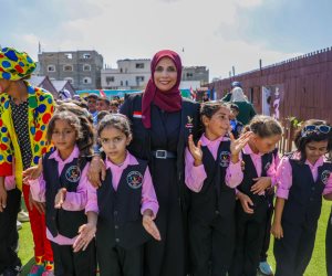 الجهود المصرية في قطاع غزة تنجح في إعادة 36 ألف طالب إلى مقاعد الدراسة وتوسيع المظلة الإغاثية