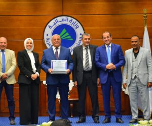 وزير المالية للفائزين فى «التميز المؤسسي بالضرائب»: «سعيد جدًا بتكريم المتميزين بمصلحة الضرائب اللى سهلوا وبسَّطوا لشركائنا الممولين» 