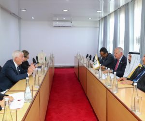 وفد البرلمان العربي يلتقي رئيس مجلس العموم البريطاني في تنزانيا.. واليماحي يطالب بخطوات عملية لدعم فلسطين 