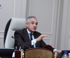 وزير العدل يلتقي عددًا من أعضاء مجلسي النواب والشيوخ في إطار الاجتماعات الدورية (صور)