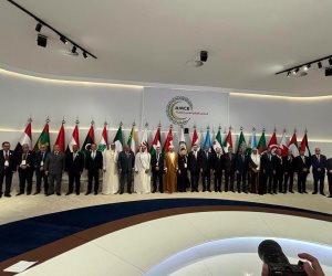 وزير الكهرباء: تطوير قاعدة بيانات عربية موحدة لمشروعات الطاقة المتجددة وكفاءة الطاقة