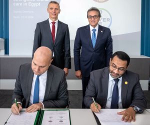 وزير الصحة يزور مقر «باير» الألمانية لبحث تعزيز التعاون الصحي وتوطين الصناعة على هامش قمة برلين