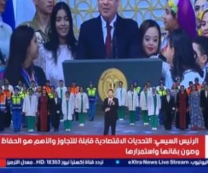 حمادة هلال يقدم أغنية "المصريين" خلال احتفالات نصر أكتوبر بحضور الرئيس السيسى
