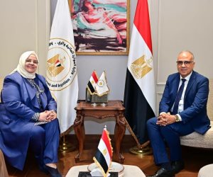 وزير الري يلتقي مدير عام مركز «سيسريك» التابع لمنظمة التعاون الإسلامي لبحث تعزيز التعاون في مجالات التدريب وبناء القدرات بقطاع المياه
