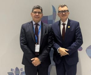 وزير التخطيط والتنمية الاقتصادية يبحث مع نائب رئيس البنك الدولي لمحور الازدهار مجالات التعاون المشترك وجهود تحقيق التنمية المستدامة
