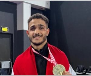 مصطفى حسين يتوج بذهبية بطولة العالم للمصارعة بأمريكا بعد التغلب على لاعب المجر