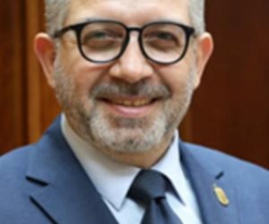 حسام صادق: التأمين الصحى الشامل يقدم خدماته لـ "5.5 مليون "مواطن في 6 محافظات