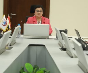  نائب وزير الصحة تترأس اجتماعًا موسعًا لمتابعة تنفيذ المرحلة الأولى من مشروع تطوير مراكز الرعاية الأولية