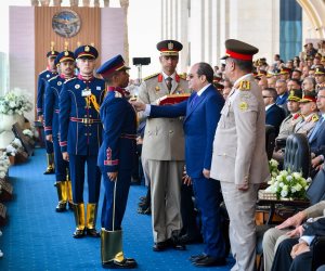 الرئيس السيسي: الأكاديمية العسكرية ستتولى تجهيز كوادر لتولى مسؤولية قيادة مصر