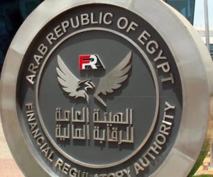 رئيس الرقابة المالية يعزّي أسر ضحايا حادث طريق أسيوط الغربي ويوجه بسرعة صرف التعويضات