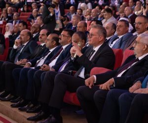  وزير البترول يدعو إلى توسيع التدريب العملي والتواصل المستمر بين الطلاب وشركات البترول لإعداد الكوادر