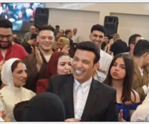 سعد الصغير يشعل حفل خطوبة نجل طارق الشيخ بأغانيه وسط تفاعل الحضور.. صور