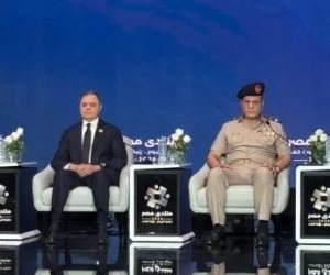 وزير الداخلية: العنصر البشرى المحور الرئيسي في تطوير المنظومة الأمنية