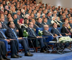 فخامة الرئيس السيسى: كل أنشطة الحكومة يجب أن تُقدّم للناس