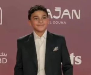 علي البيلي يخطف الأنظار كأصغر نجوم ختام مهرجان الجونة السينمائي