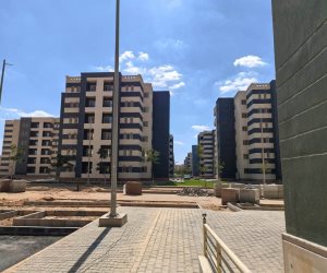 وزيرة الإسكان تتابع موقف تنفيذ المشروعات وملفات العمل بمدينة السادات