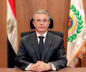 رئيس مصلحة الجمارك: نعمل على الاستفادة من التجارب الدولية لتسريع الإفراج الجمركي وتيسير التجارة 