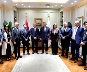 وزير التعليم العالي يبحث مع سفير اليابان تعزيز التعاون والمشروعات المشتركة بين البلدين