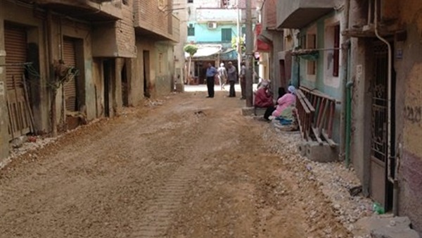 «الصناديلي» يشدد على سرعة الانتهاء من رصف ترعة مشتول بالشرقية