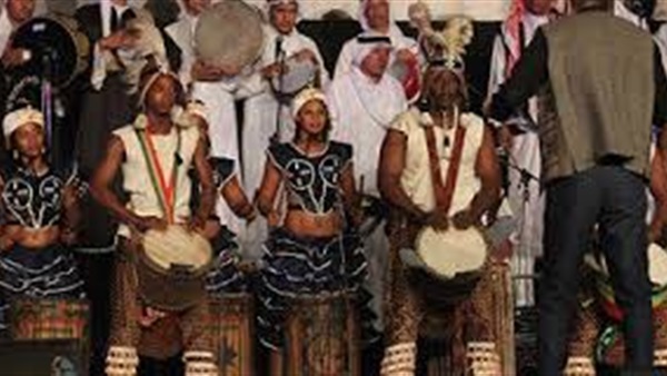 الإذاعات الموجهة لإفريقيا: رسائل يومية بعدة لغات لمهرجان الطبول الدولى 
